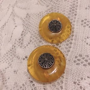 Vintage Honey Gold Round Resin Clip On Earrings